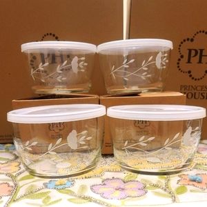 Princess House Heritage Bowl w/Plastic Lid